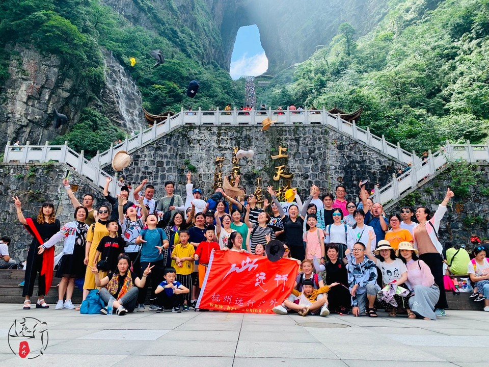 35FDCF2E-AF93-4459-8F3D-61E8F12F61B7