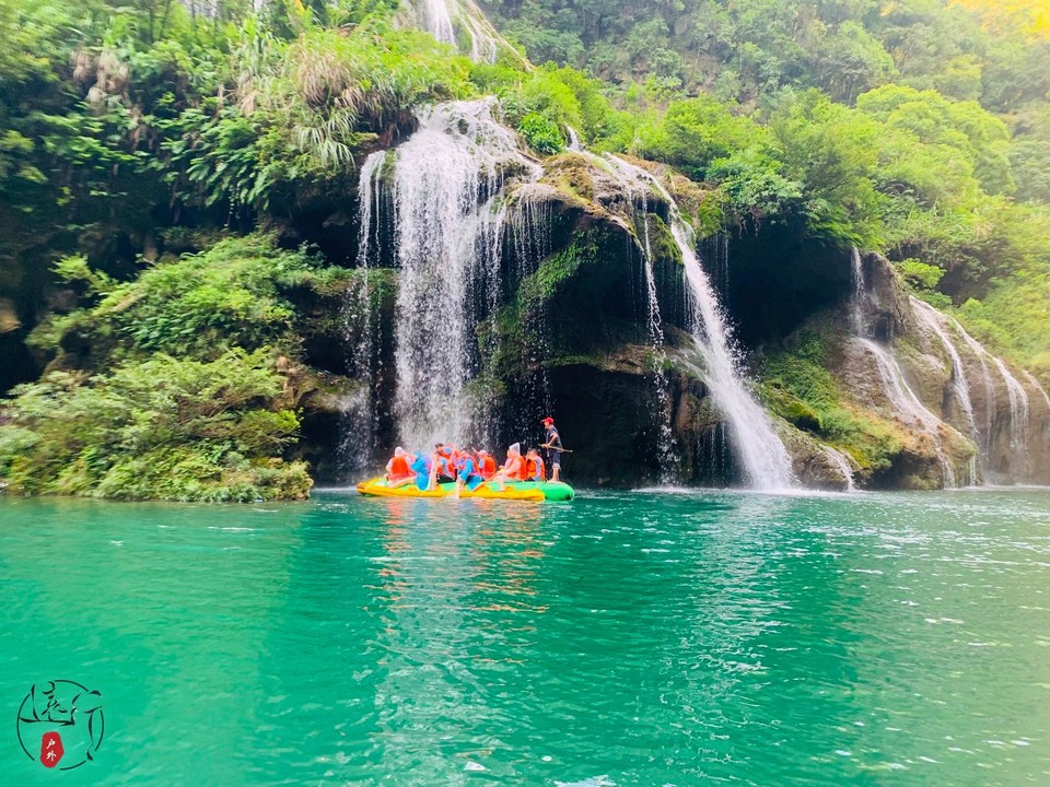 A5CE196E-38F8-42D9-A46B-72D4F8C0A0C0