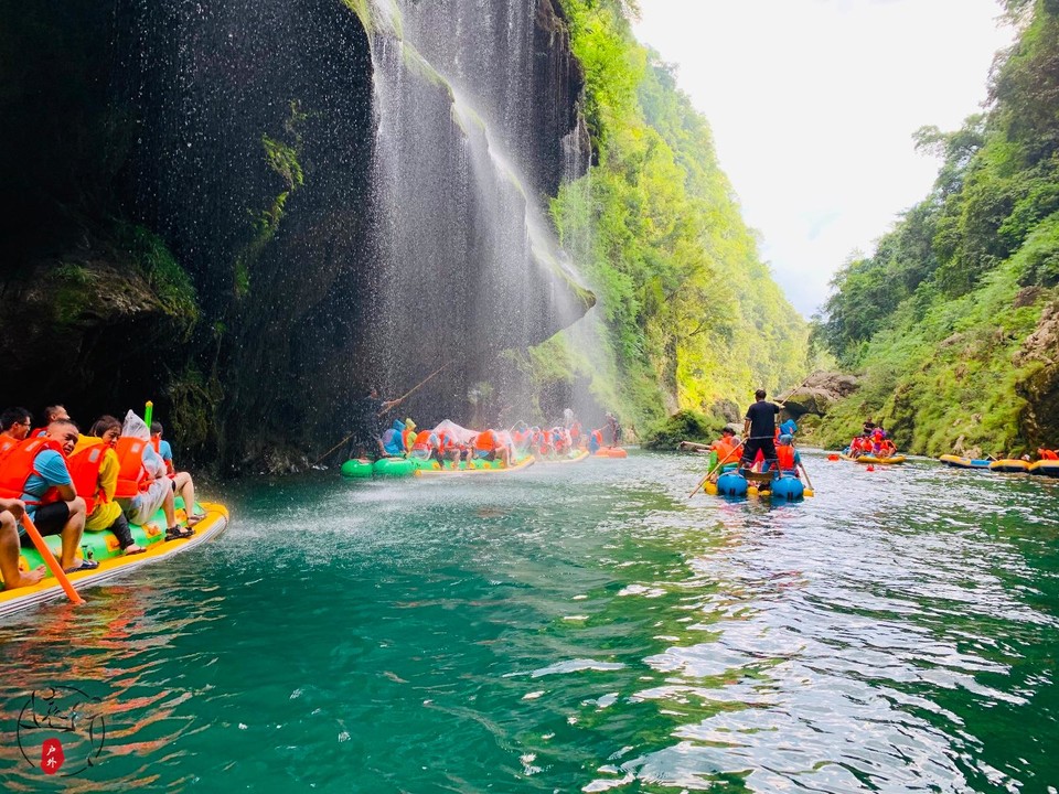 E96B5F54-E06B-46E7-B620-AC2F0A2AE2F4