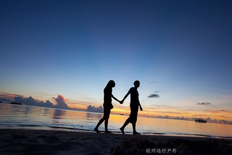 『脱单圣地——海岛游』