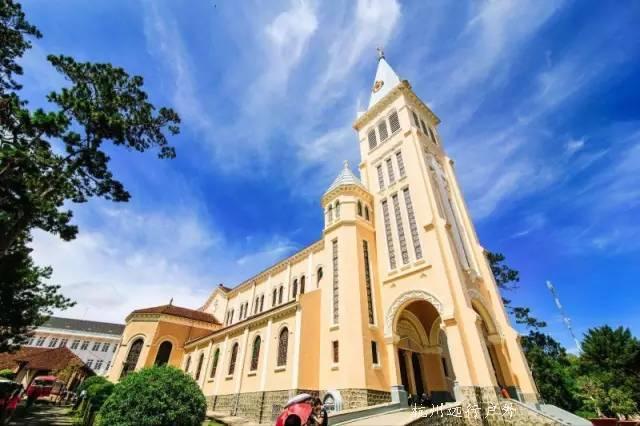 大叻天主教堂