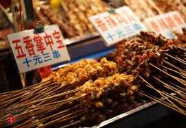 最后悔没多在小吃街多坚持一会