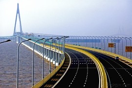 2015慈溪山水马拉松—杭州湾新区