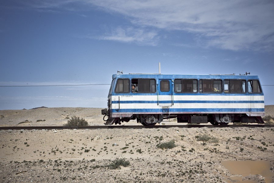 酒泉国际戈壁超级马拉松赛