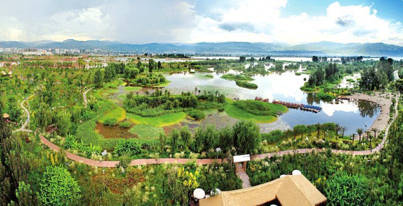 西昌邛海湿地国际马拉松赛