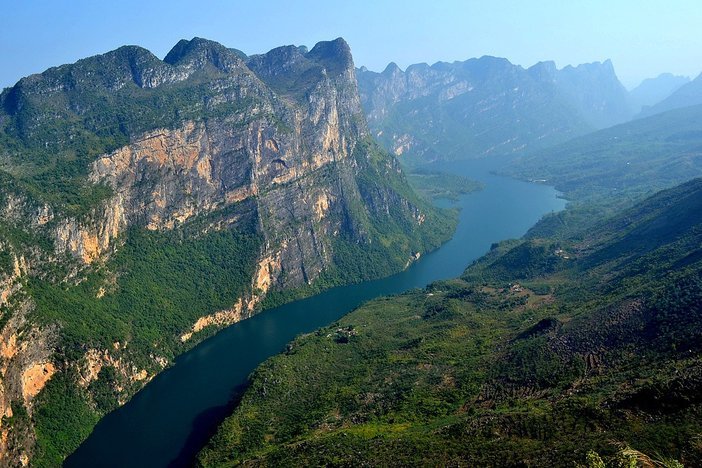 凉都六盘水夏季国际马拉松赛