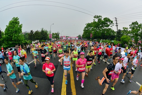 成都•都江堰双遗马拉松赛