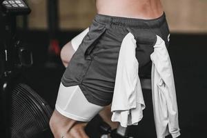 多功能速干运动短裤男夏季速干大码网眼跑步健身假两件五分裤