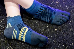 肌动808五指袜专业马拉松跑步袜网眼透气分趾毛巾底运动袜速干袜