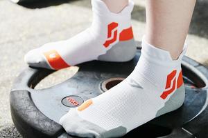 肌动829专业跑步袜速干透气马拉松袜中帮男女短筒运动压缩袜越野跑袜