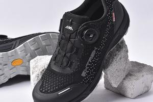 天越/Extrek  E309防水飞织徒步鞋男户外防滑耐磨透气旋钮登山鞋女夏季