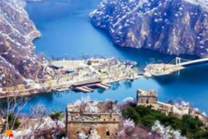 【黄花城上的桃花】三月桃花、巍峨长城、轻装运动周日最好的桃花观赏时间