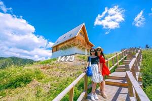  国庆2日｜又见•海坨山谷露营｜音乐-星光-云海-银河の去瑞士小镇露营-打卡日光公园