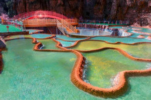 公司团建 北京公司团建 一日 •石林峡｜の赏北国石林-观七彩瑶池-游峡谷险峰-战宇宙之眼