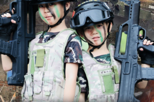 【少年特种兵丨真人CS】每周六坦克驾乘+实感射击+真人CS+军事训练，圆孩子一个迷彩梦