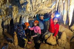 地心历险记（端午6.8成团）黄龙洞探险，少年初级探洞，地质探秘（亲子/单飞均可）