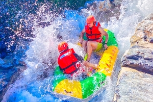 夏日团建 一日| 莲花山漂流+聚仙洞火锅