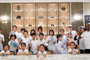 五一【莱纳先生的神秘邀约】单飞5.1-4入住古堡庄园拍卖行、骑行攻防箭马术、腰旗橄榄球、夜探萤火晚会 