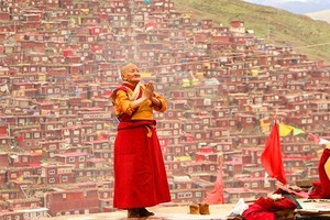 【大美色稻8日】色达+稻城亚丁+毕棚沟+鱼子西+海子山+理塘+红海子| 川西全景大环线