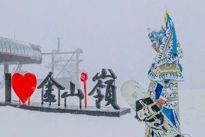 周末丨金山岭银河滑雪场丨高山雪道3.5公里-雪好人少-新雪季开启你的第一场白色冒险