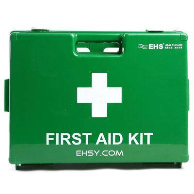 户外探险旅游的必备十件物品