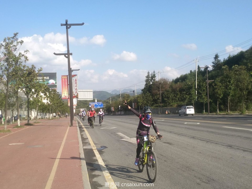 mmexport1510495586770