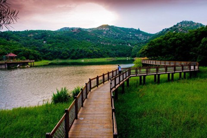 2017中国山地马拉松系列赛（福建漳州港站）暨“庆祝招商局创立145周年”145公里全球健行跑接力活