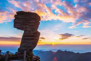 【“奔跑贵州”梵净山站】半程组、迷你组运动员100元畅游梵净山