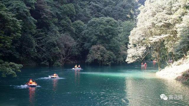 2017金沙溯溪赛赛况激烈 遵义医学院代表队包揽两项冠军