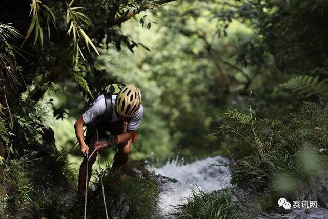 2017金沙溯溪赛赛况激烈 遵义医学院代表队包揽两项冠军