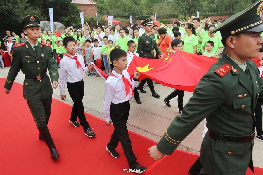 06ed35de-bc06-4f43-a401-dbcda436dee2