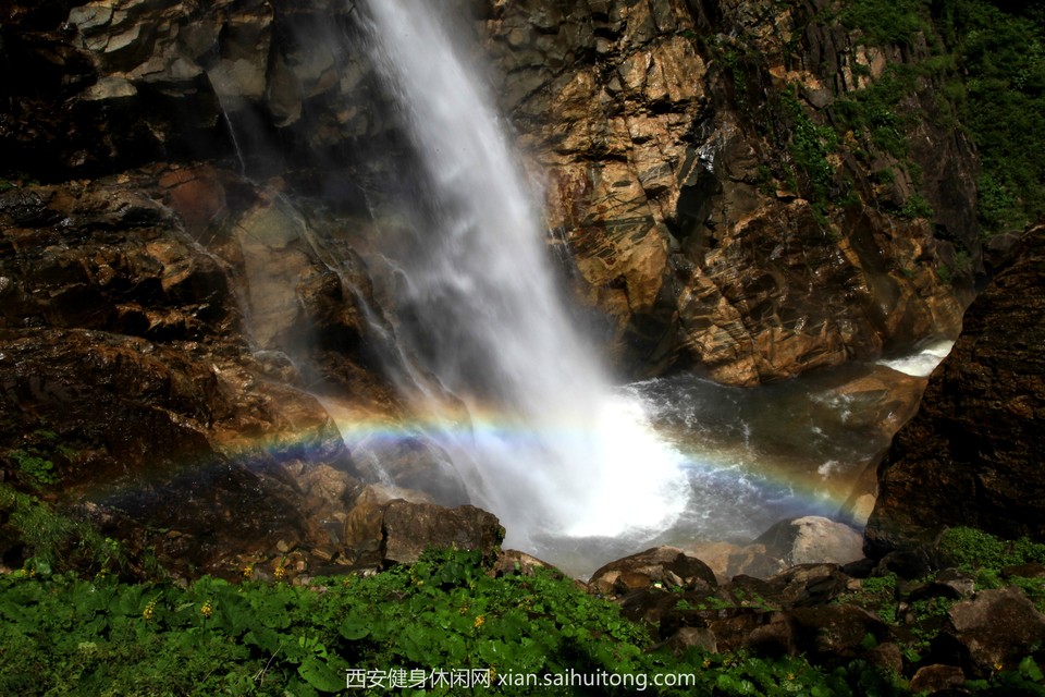 太平公园彩虹瀑布