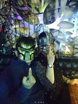 null-77130cc86b8cdfae