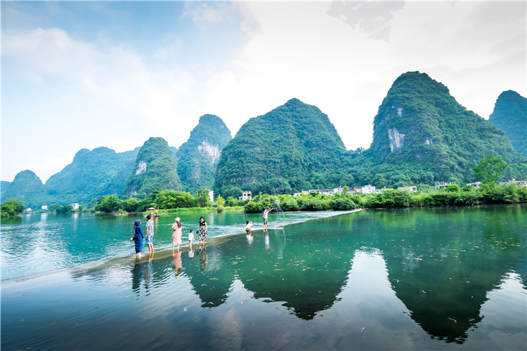 fee4013d060d90bbd7bd1dfc69a7e87