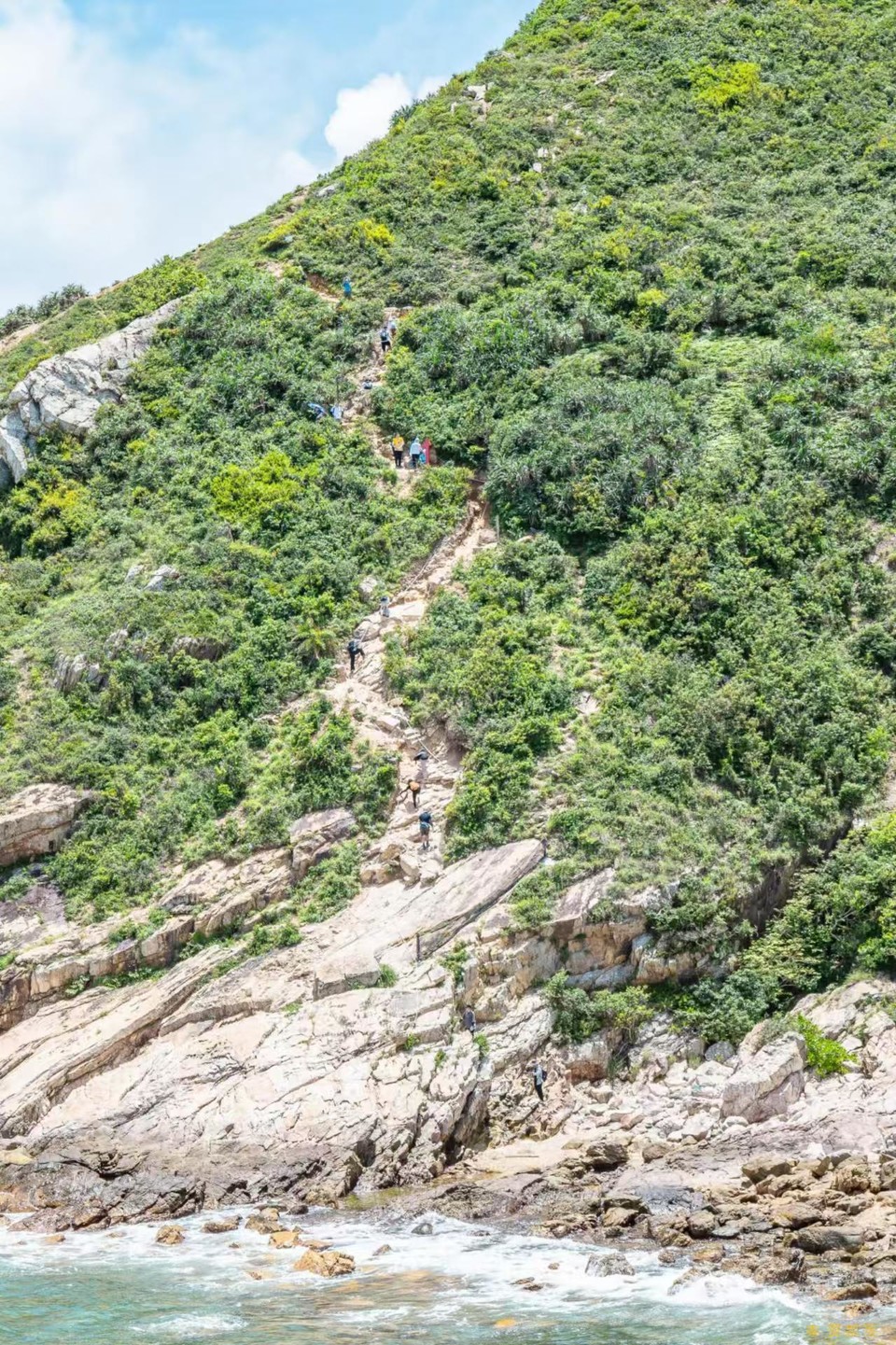 327d9c3d18fe17e48eb2800e65154231