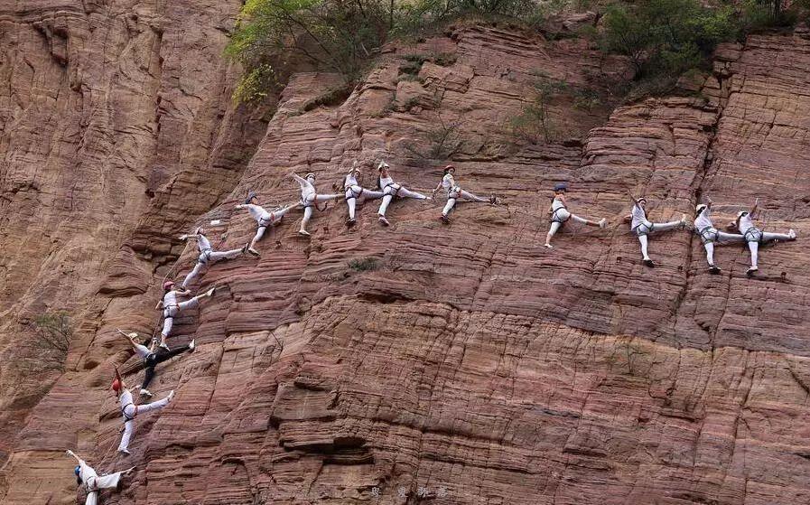 【周末·两期·马头石】游清远马头石，挑战飞拉达铁索栈道，飞檐走壁