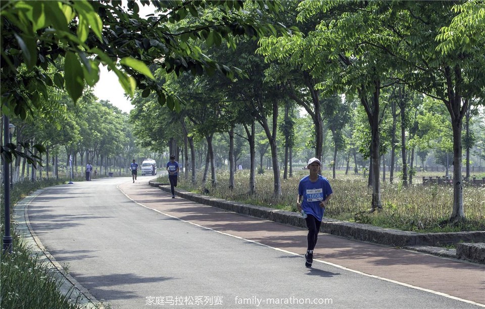 第二届上海市家庭马拉松 (45)