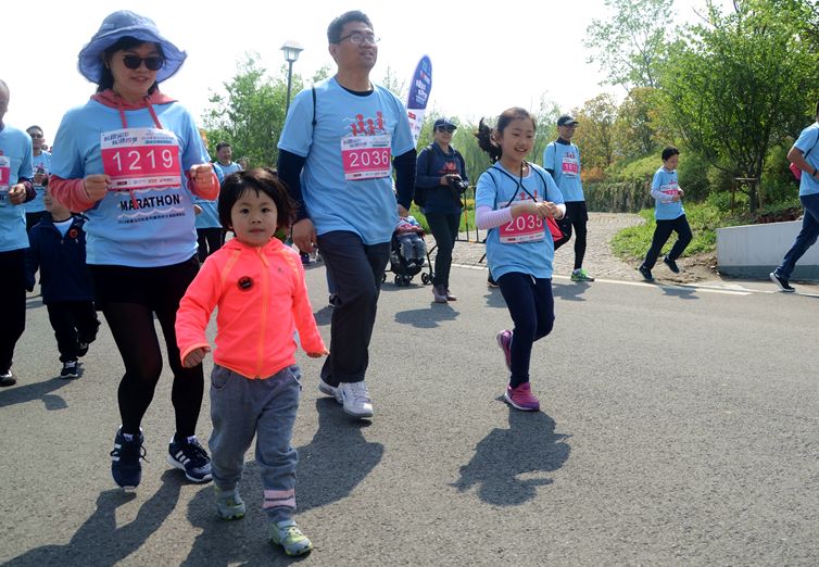 2018家庭马拉松系列赛苏州太湖园博园站 (7)