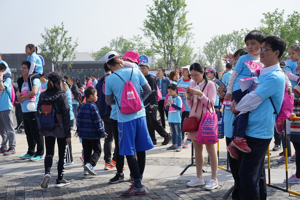 2018家庭马拉松系列赛苏州太湖园博园站 (10)