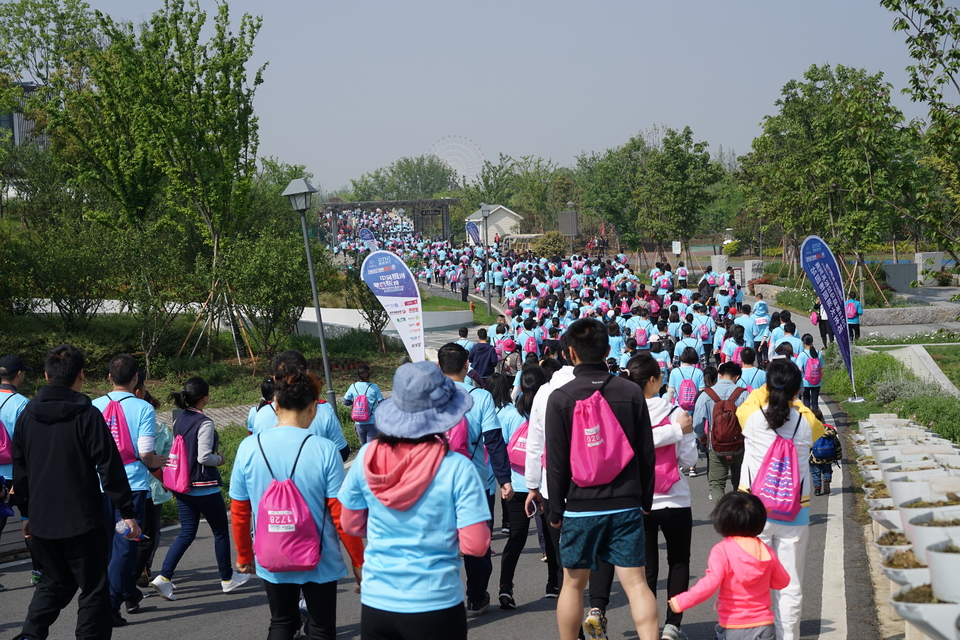 2018家庭马拉松系列赛苏州太湖园博园站 (22)