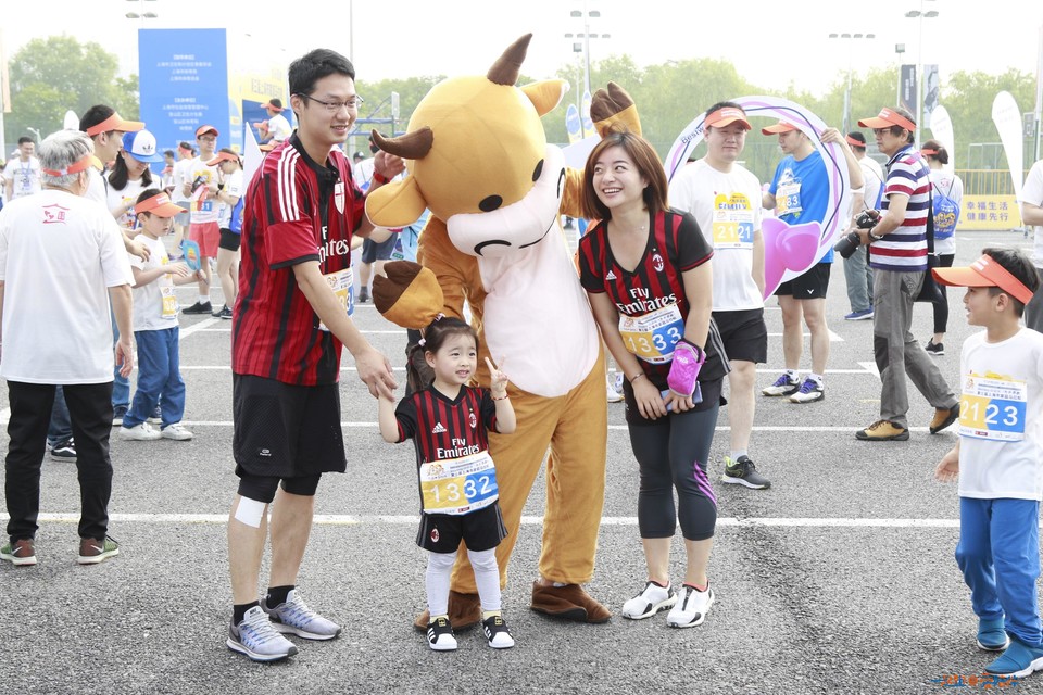 2018家庭马拉松上海顾村公园站