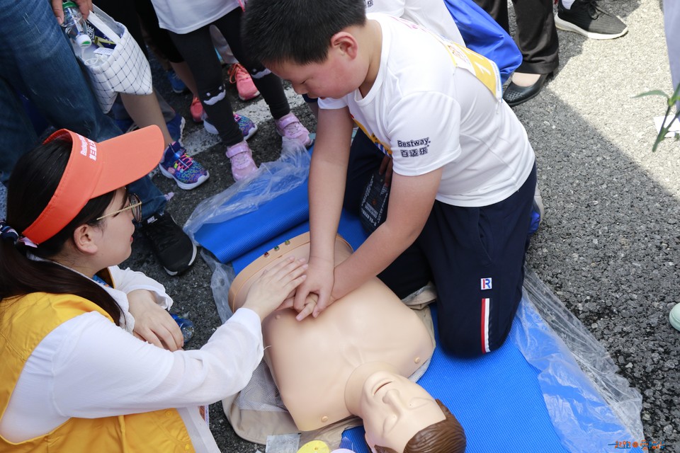 2018家庭马拉松上海顾村公园站