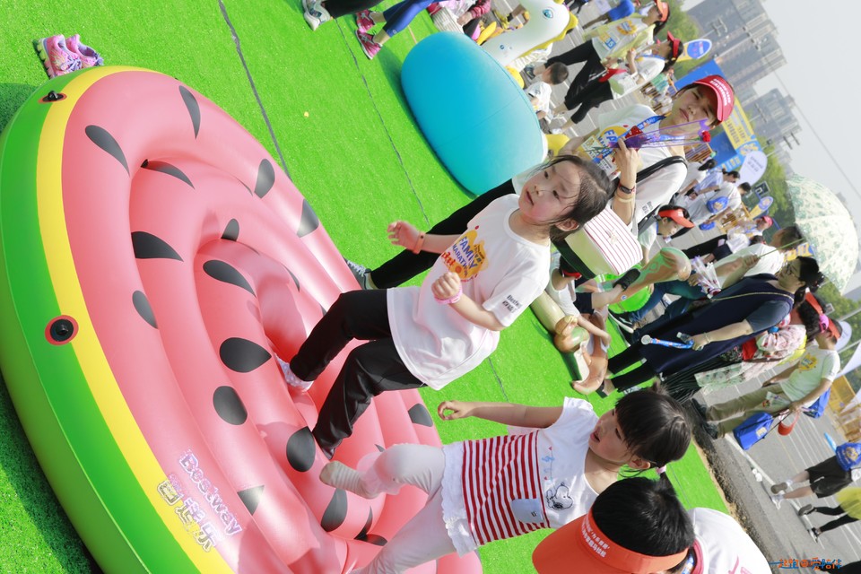 2018家庭马拉松上海顾村公园站