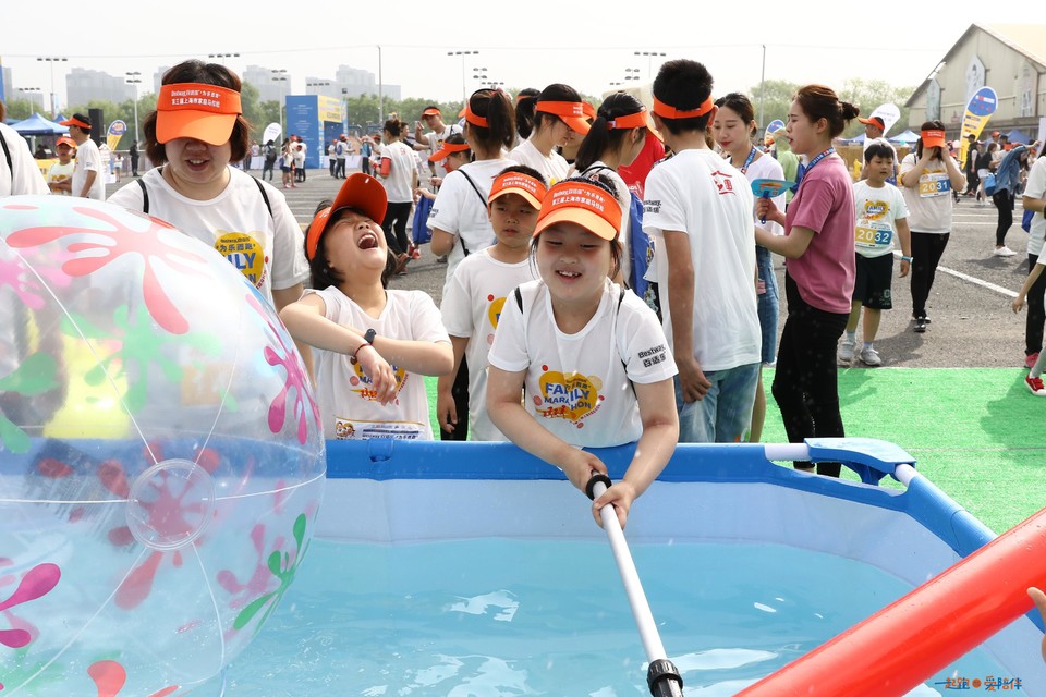 2018家庭马拉松上海顾村公园站