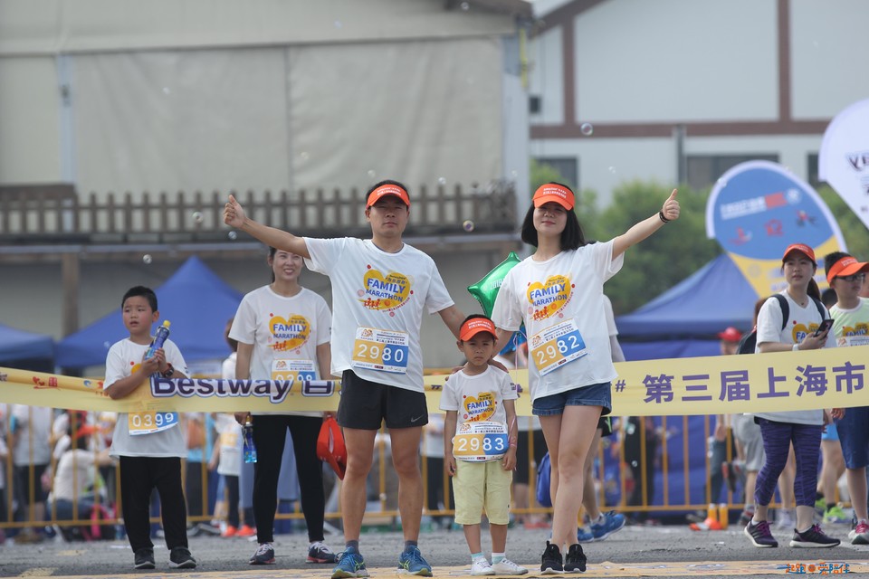 2018家庭马拉松上海顾村公园站