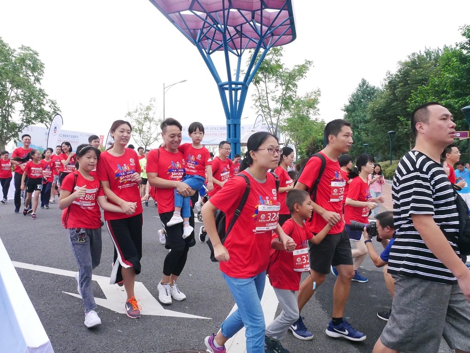 上海国际旅游度假区站