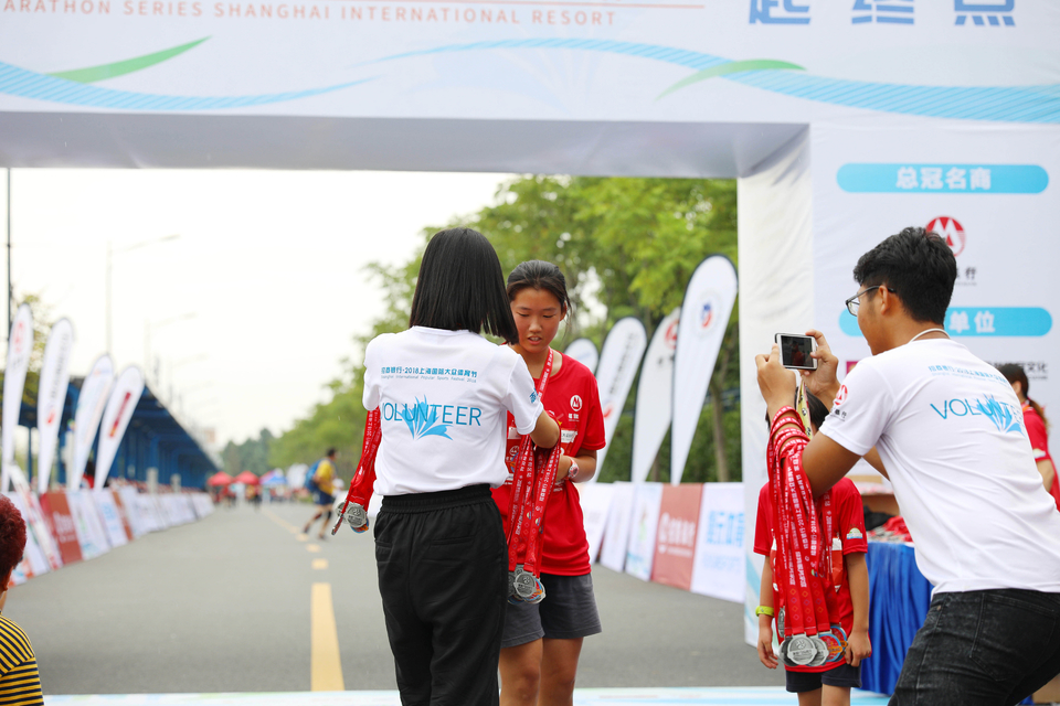 上海国际旅游度假区站11