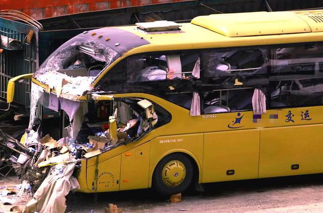 为什么卧铺大客车被取消，到底是为啥，其中的原因你知道吗