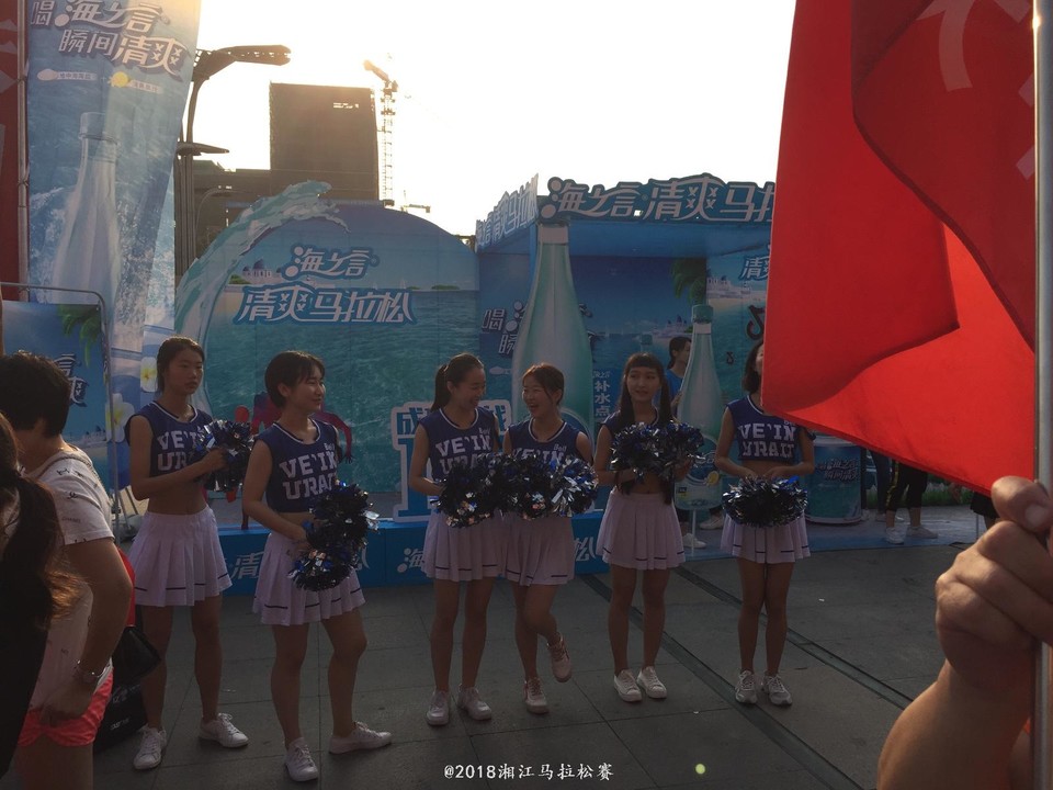 1C985C50-EB99-4B00-9302-D149A6F118C9