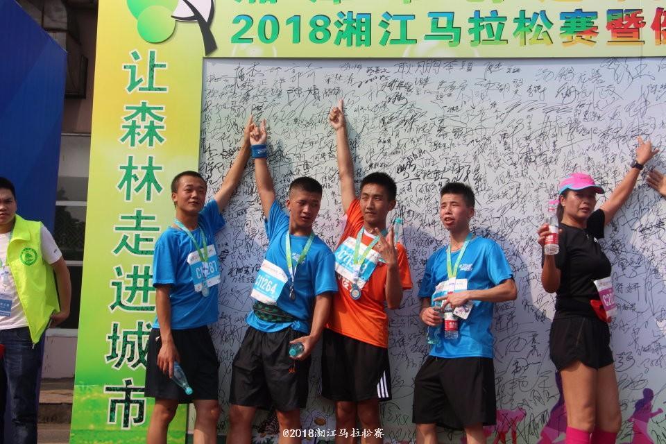 null40a457487fe2ef10